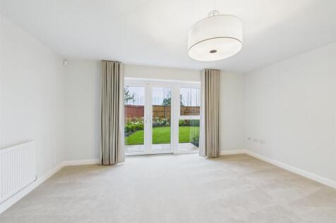 Annesley-Living (3).jpg