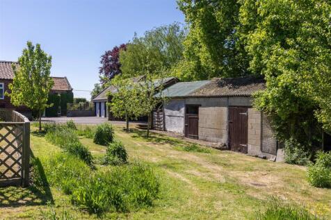 Sevenfields Farm House External-25.jpg