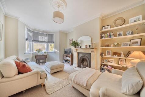 Living Room.JPG