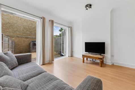 Carver Close, W4 - FOR SALE