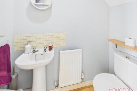 DOWNSTAIRS CLOAKROOM