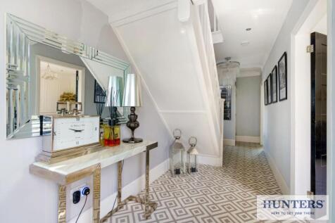 94395_White House Selby Road Camblesforth (24) - C