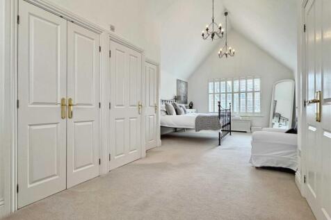 Master Bedroom c.jpg