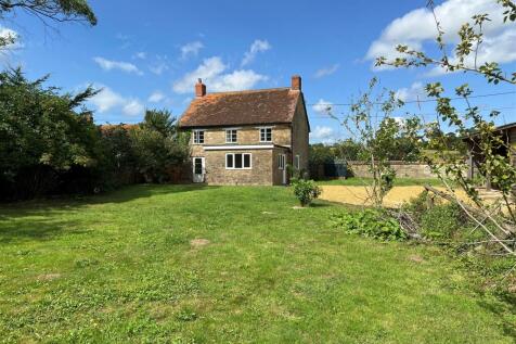 rear pic house 1.jpg