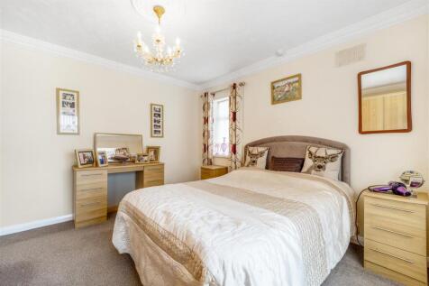 27 Middlegate Road West (Frampton)-37.jpg