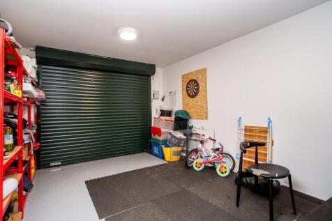 Outdoor Office & Garage