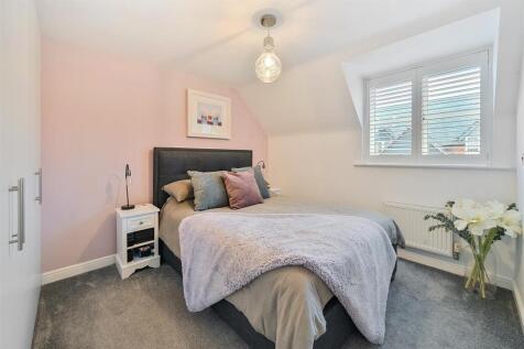 14 Kennel Lane, Paulerspury (1).jpg