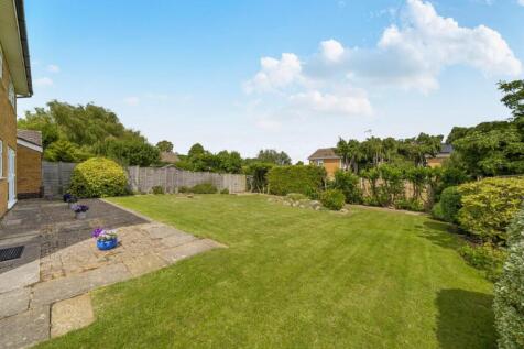 9 Grovelands