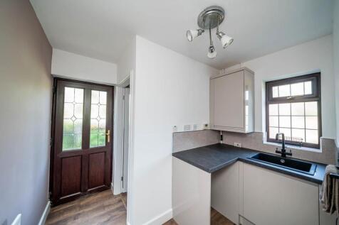 Webbs Estate Agents-9.jpg