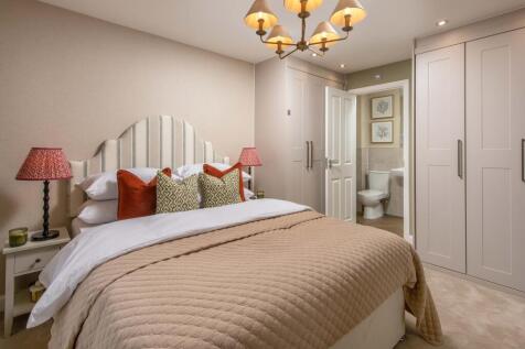 Knights Gate, HUntington