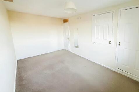 74377793-03c5ef7a...