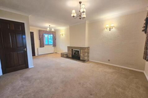 27 Cedar Avenue 4