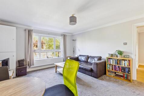 Malthouse Drive, W4 - FOR SALE