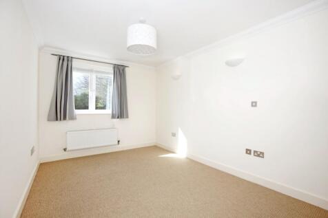 47 Longbourne 142...