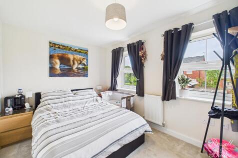 CAM02127G0-PR0292-STILL008