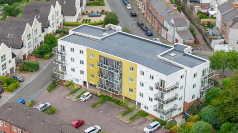 Apt 13, The Lodge, Paget Road-9