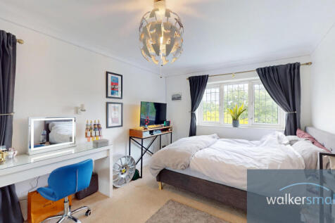 Foxes-Hollow-22a-Hall-Drive-06012025_161440