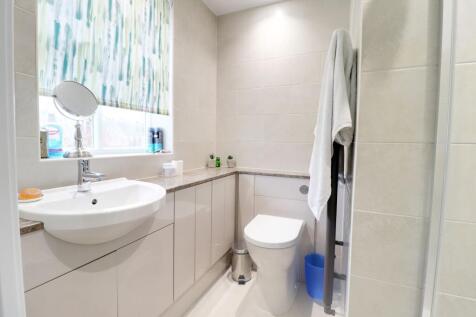 Bedroom 1 En-Suite