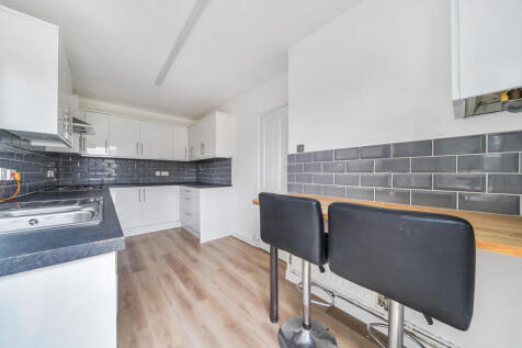 1364564-12-68e8e0...