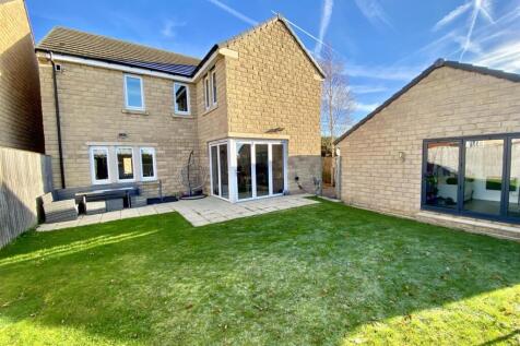 Bramleys Estate Agents - Moorcroft Close - Mirfiel