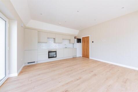 37 Church Street Newtyle-7.JPG