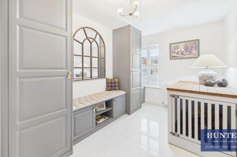 Cloak Room