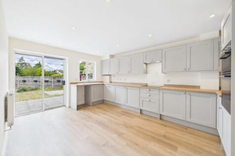 Kitchen / Breakfast Room