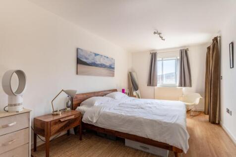 43 Orchard House-8.jpg