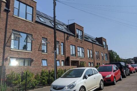 1 Bedroom Flat in AL1 5GG