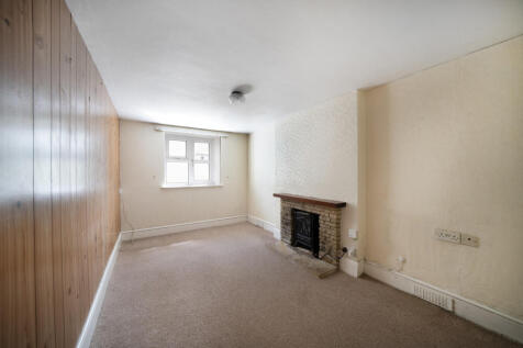 1294052-2-682b5db...