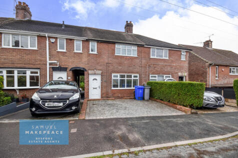 Two Bedroom Mid terrace house with large rear gar