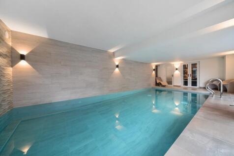 1360380-82-68e94508c8b51-ARW-1