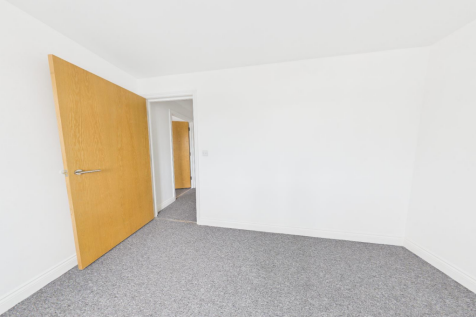 84 - 86 Stapleton Rd St Jude's, Bristol BS5 0PW |