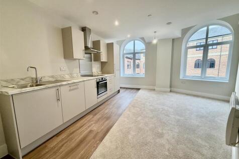 Kitchen Lounge.jpeg