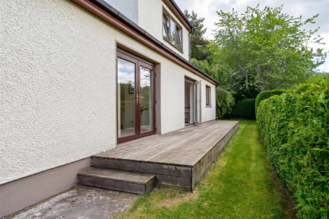 29-Rear-house-decking.png