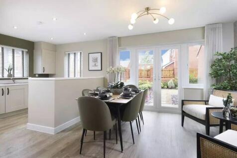 4 Bedroom Detached in NG5 5WR