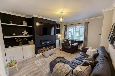 WhatsApp Image 2026-02-26 at 09.32.20 (11).jpeg