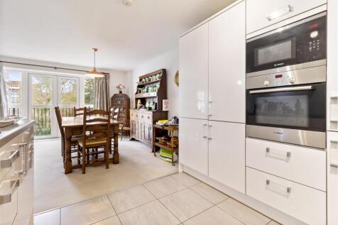 12 Wryesdale house-014.JPG