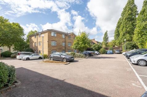 Winchester Court, E17