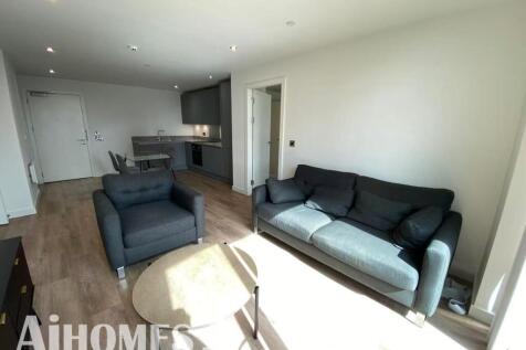 Welcome to this charming flat located at 50 Store Street in the vibrant city of Manchester. This delightful property boasts a generous living space of 721 square feet, making it an ideal home for indi