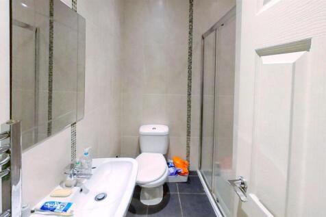 196-Tiverton-Road-Ba