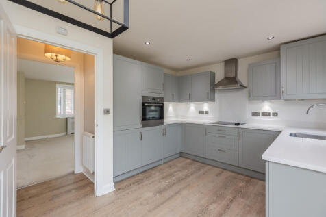 Waterside Court 6 Kitchen Diner-3