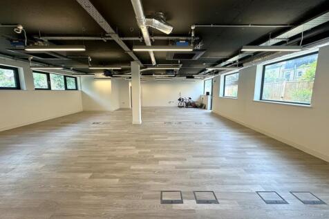 63D Sandycombe Rd 9.jpg