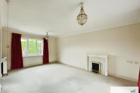 957a9d4b-living 2...