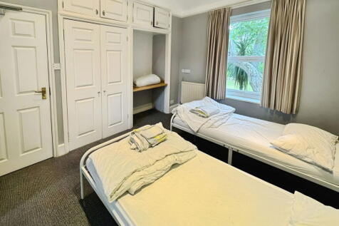 107492s1386170img170000