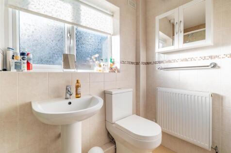 Family Shower Room