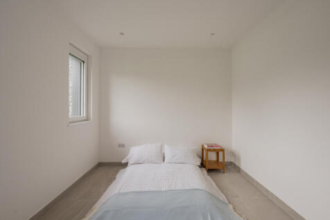 263678 - Pivot House, Reymerston-35.jpg