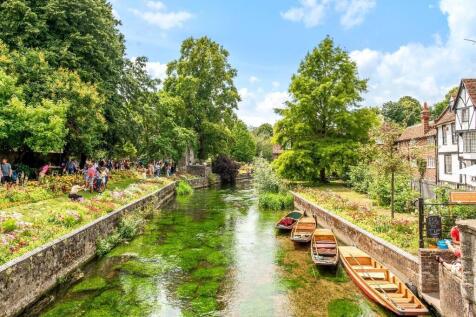 River walkway