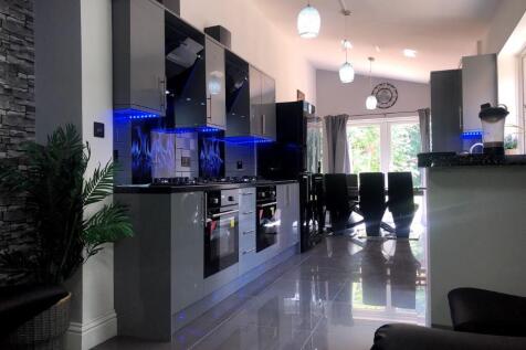 10 Bedroom Flat in RG1 5NH