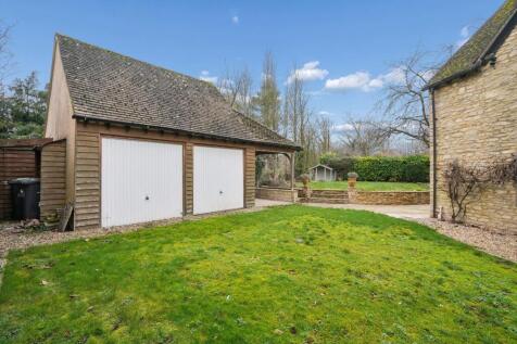 Double Garage